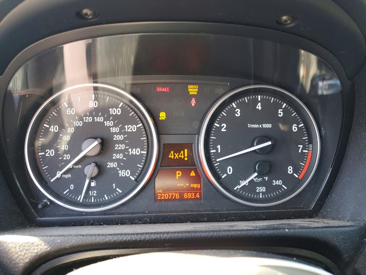 2012 BMW 3 series VIN WBAKF5C5XCE657453 photo 9