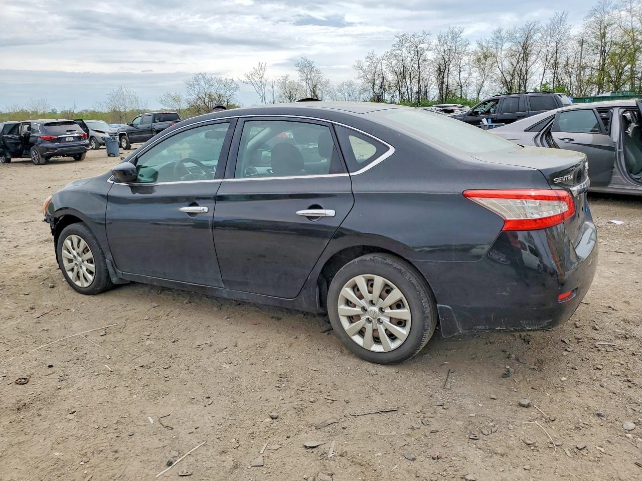 2014 Nissan Sentra sv VIN 3N1AB7AP1EY323427 photo 2