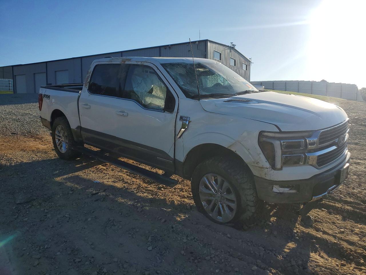 2025 Ford F150 VIN 1FTFW6LD6SFB52388 photo 4
