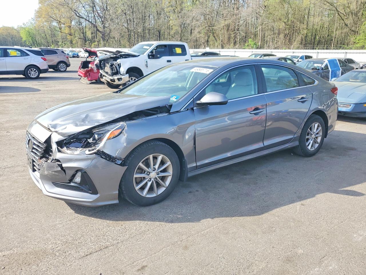 2018 Hyundai Sonata VIN 5NPE24AF8JH675741 photo 1