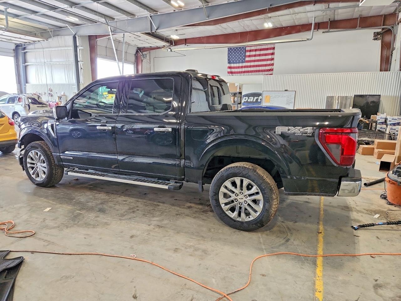 2025 Ford F150 VIN 1FTFW3LD9SFB42064 photo 2