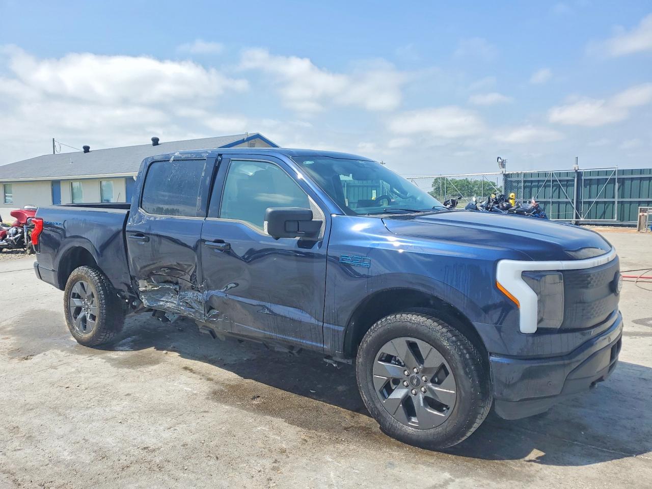 2024 Ford F150 VIN 1FTVW3L72RWG23113 photo 4