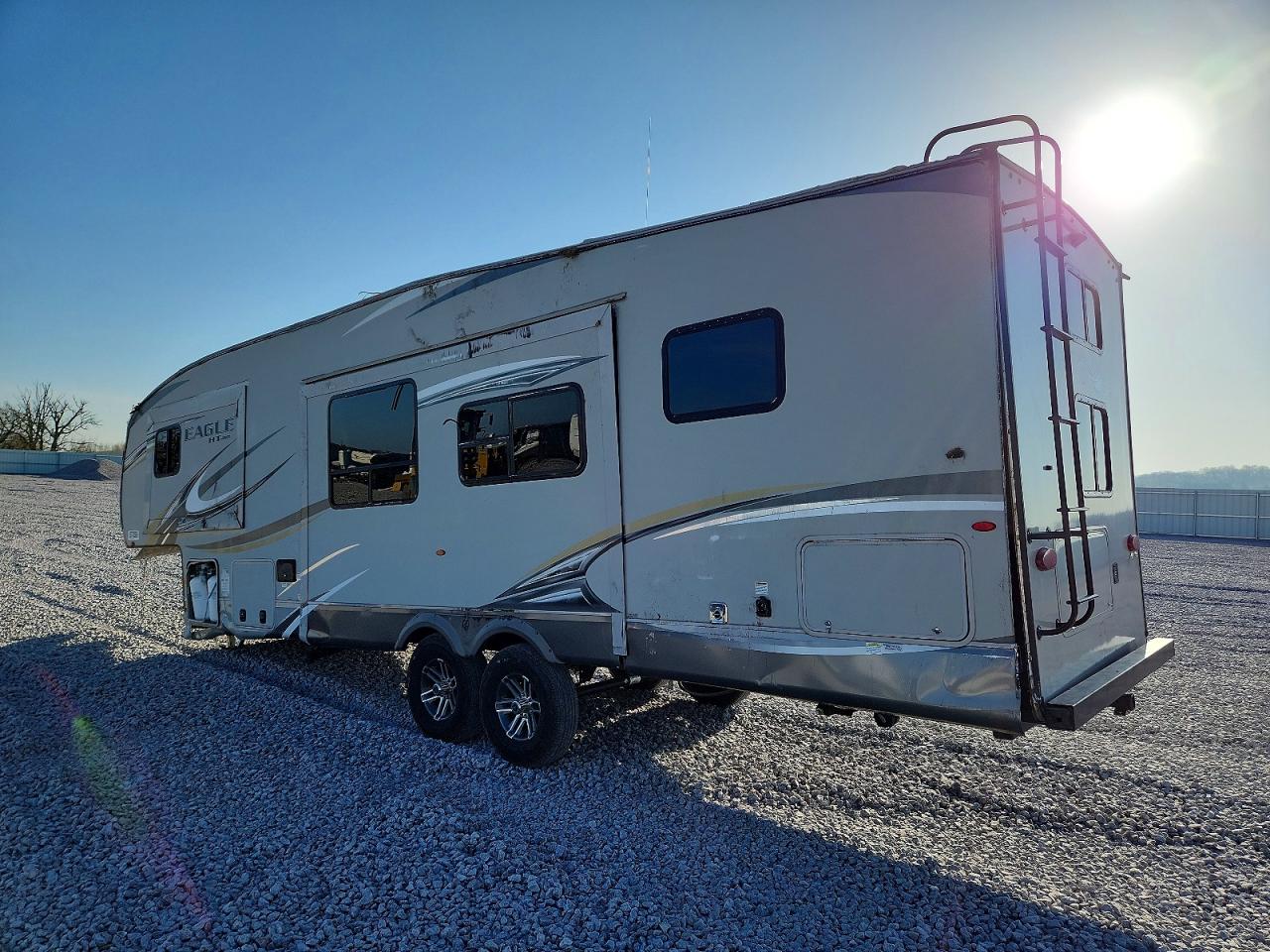 2018 JAYCO Eagle ht f VIN 1UJCJ0BS4J1PP0528 photo 3