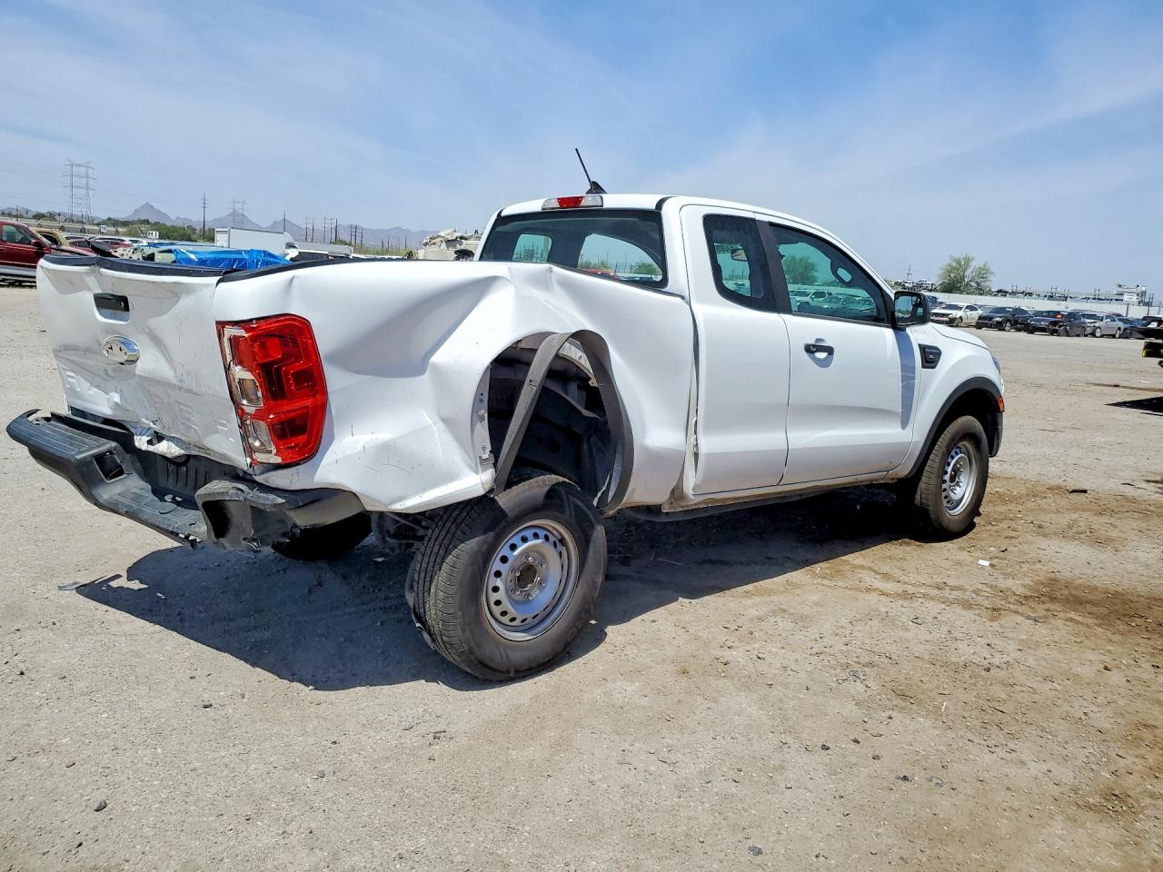 2022 Ford Ranger VIN 1FTER1EH9NLD19385 photo 3