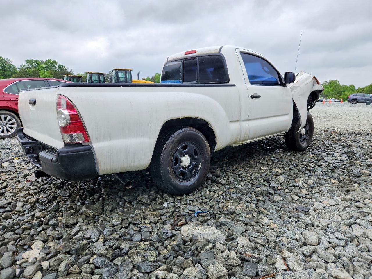 2010 Toyota Tacoma VIN 5TENX4CN1AZ707335 photo 3