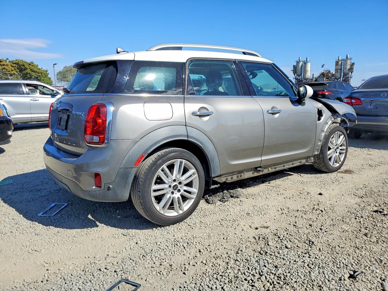 2018 Mini Cooper VIN WMZYS7C30J3E09288 photo 3