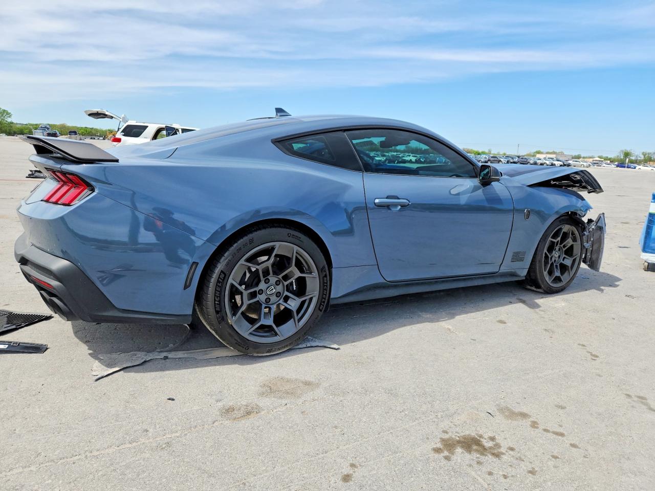 2025 FORD Mustang VIN 1FA6P8R07S5501017 photo 3
