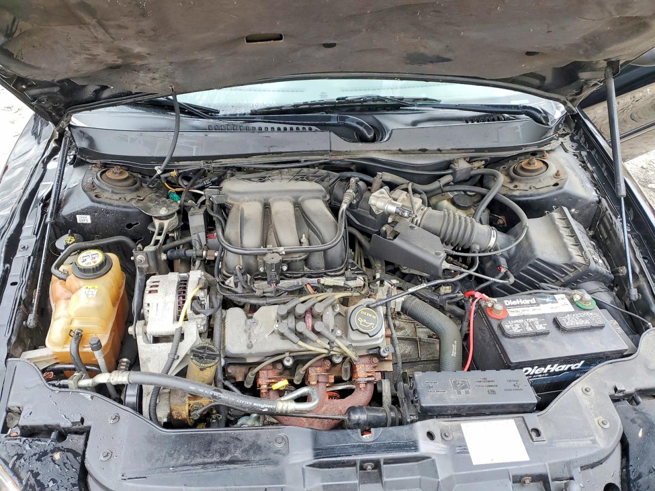 2007 Ford Taurus VIN 1FAHP53U27A116563 photo 11