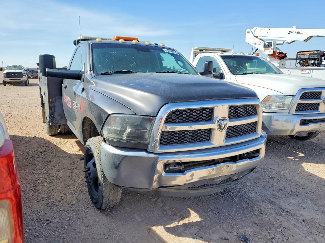 2015 Ram 3500 VIN 3C7WRTAJXFG691019 photo 4