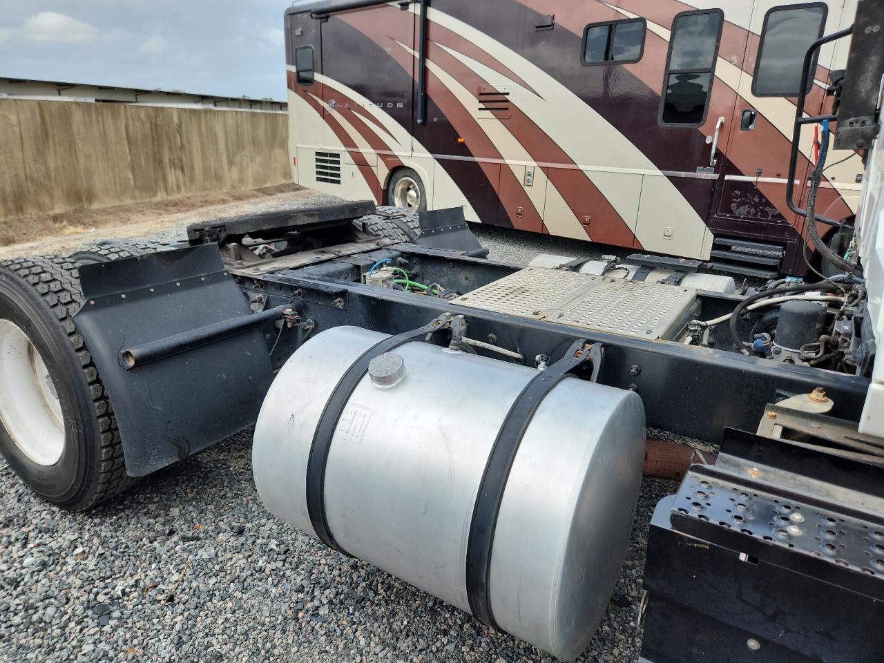 2019 International All other VIN 3HSDXTZN4KN042492 photo 6