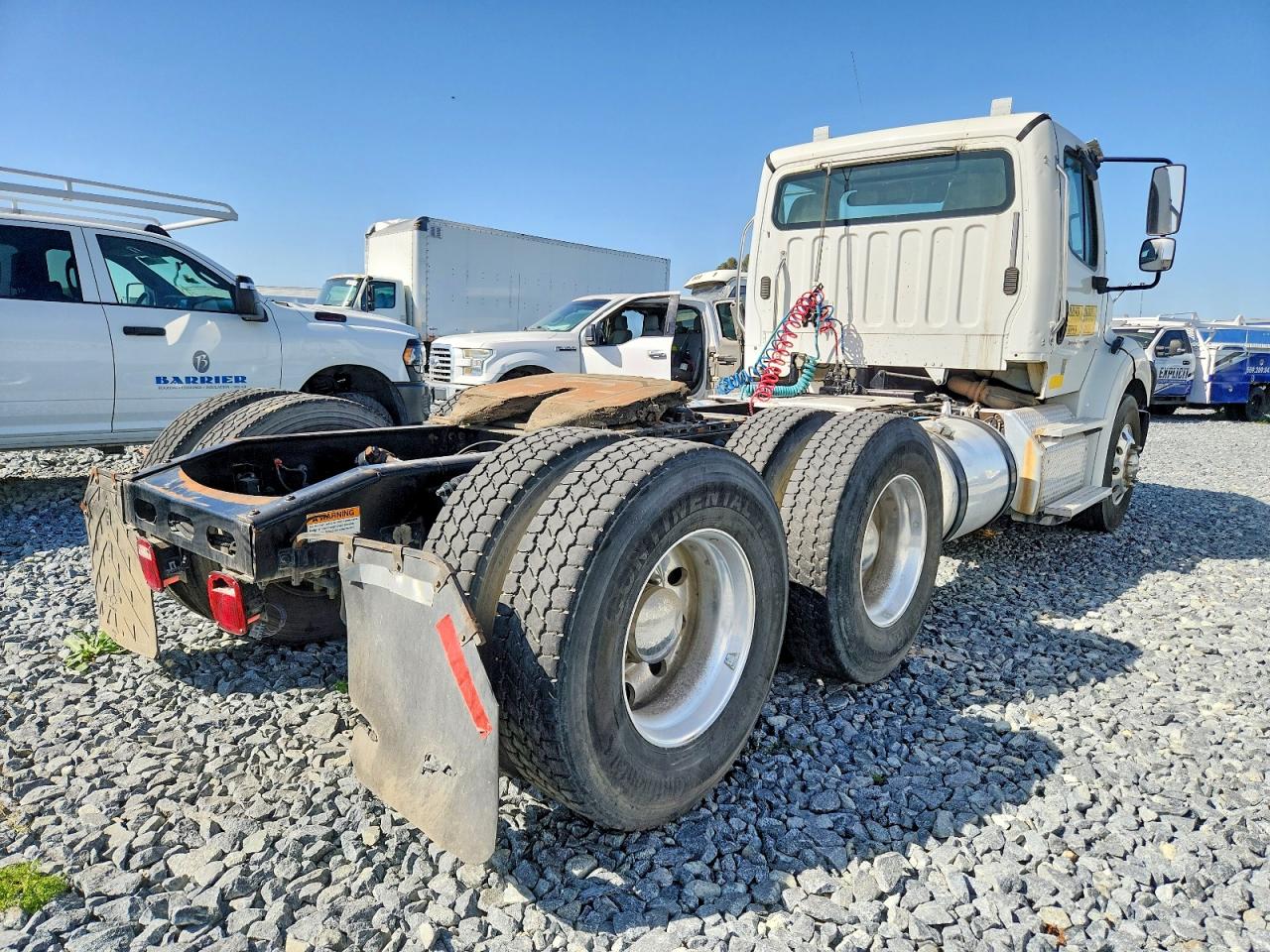 2015 FREIGHTLINER All other VIN 1FUJC5DV2FHGD6631 photo 4