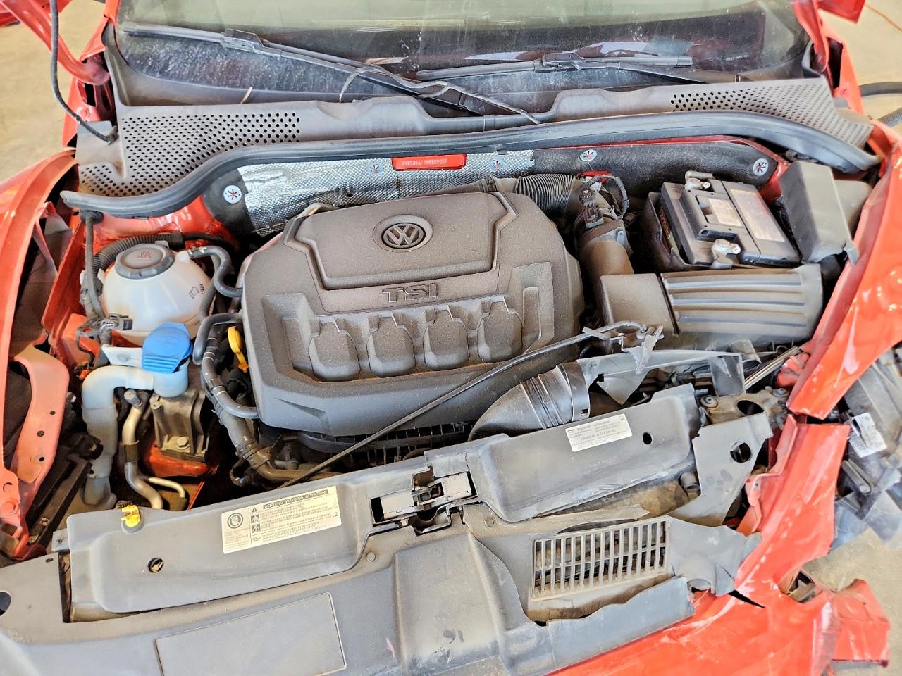 2019 Volkswagen Beetle VIN 3VW5DAAT1KM507057 photo 11