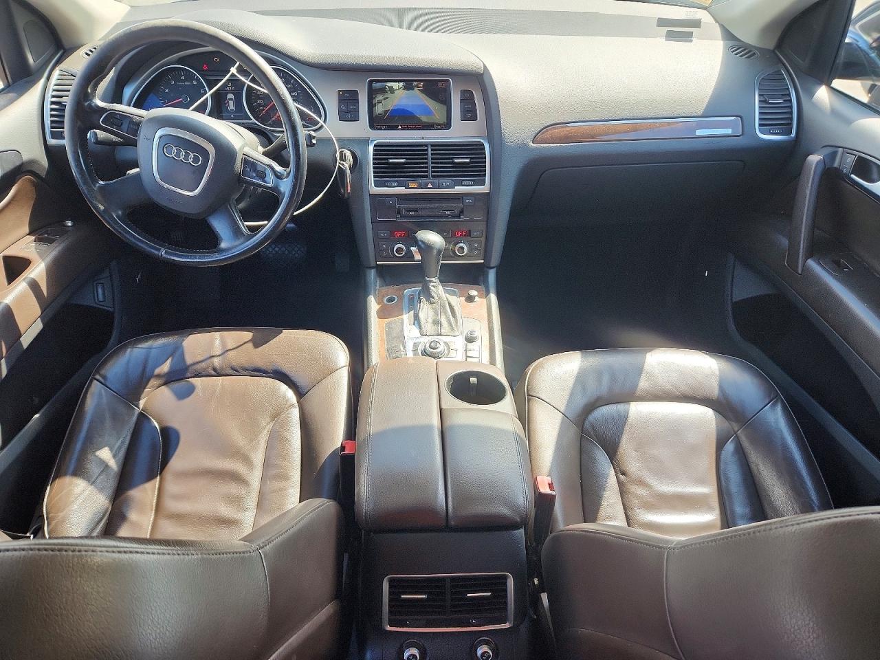 2011 Audi Q7 VIN WA1LGAFE5BD010000 photo 8
