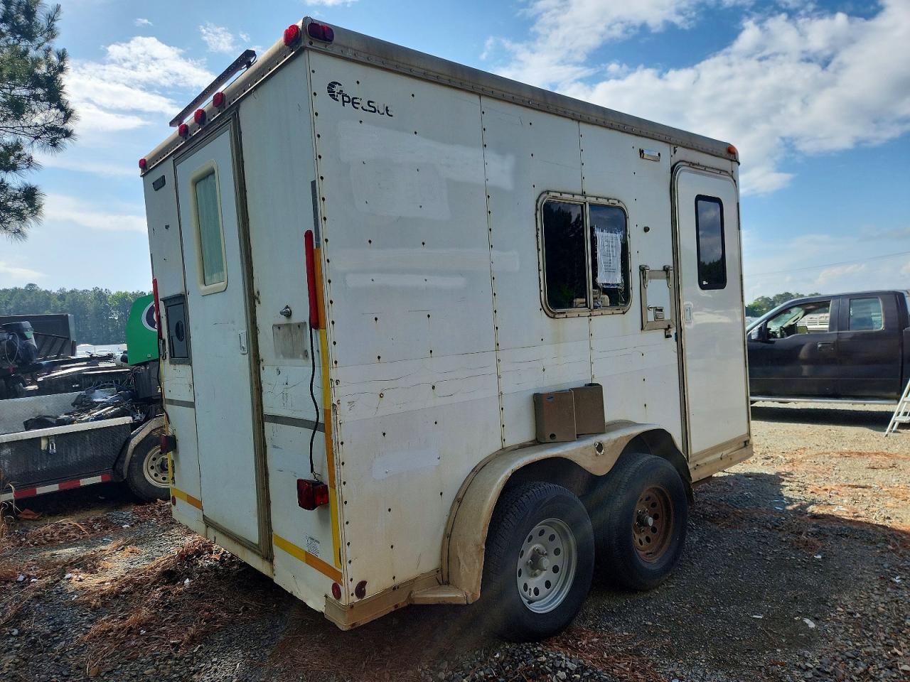 1994 PELSUE FIBER OPTIC SPLICING TRAILER VIN 4FGL12202RA566911 photo 6