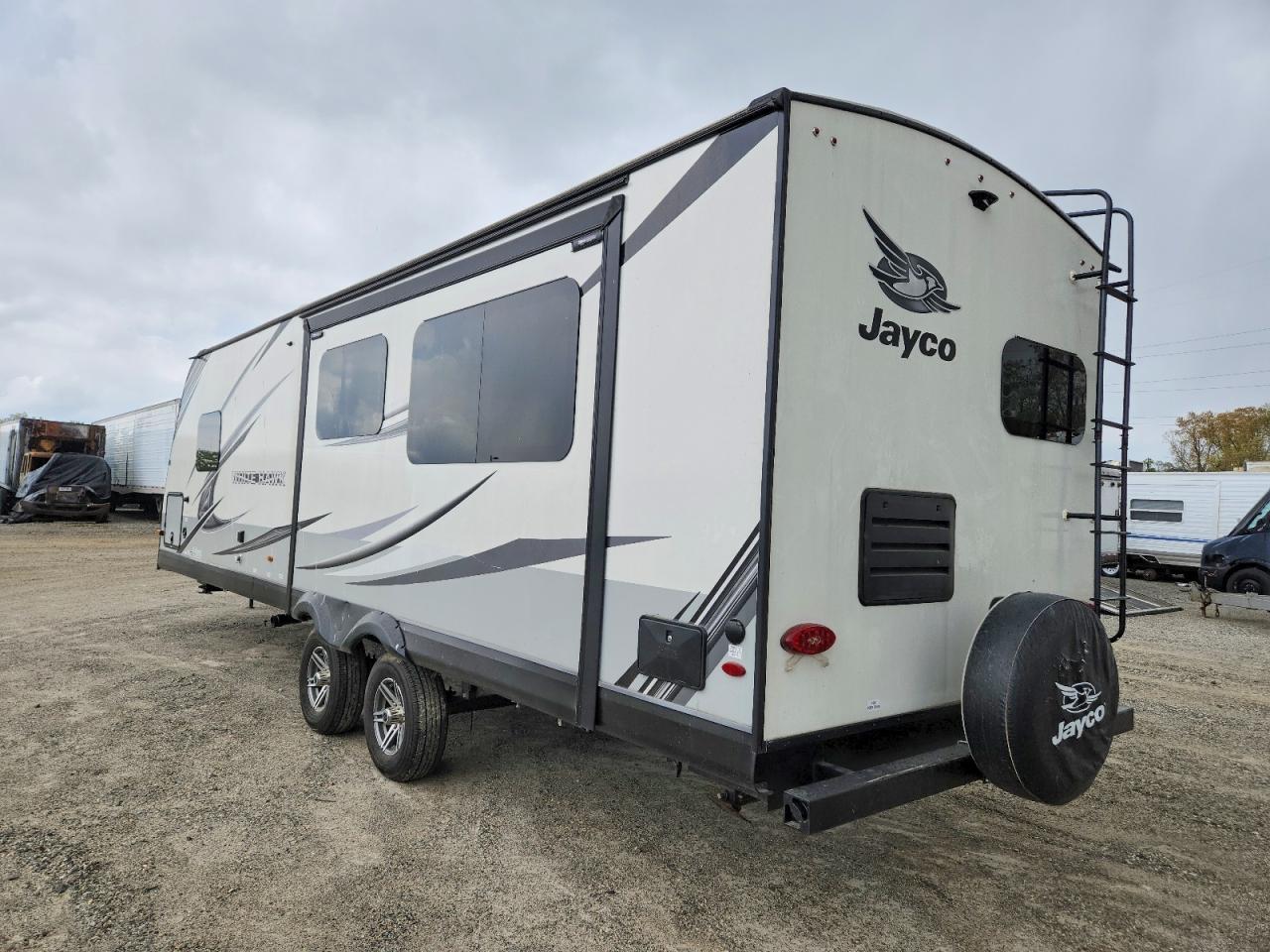 2022 JAYCO Travel tra VIN 1UJBJ0BR3N14G0140 photo 3