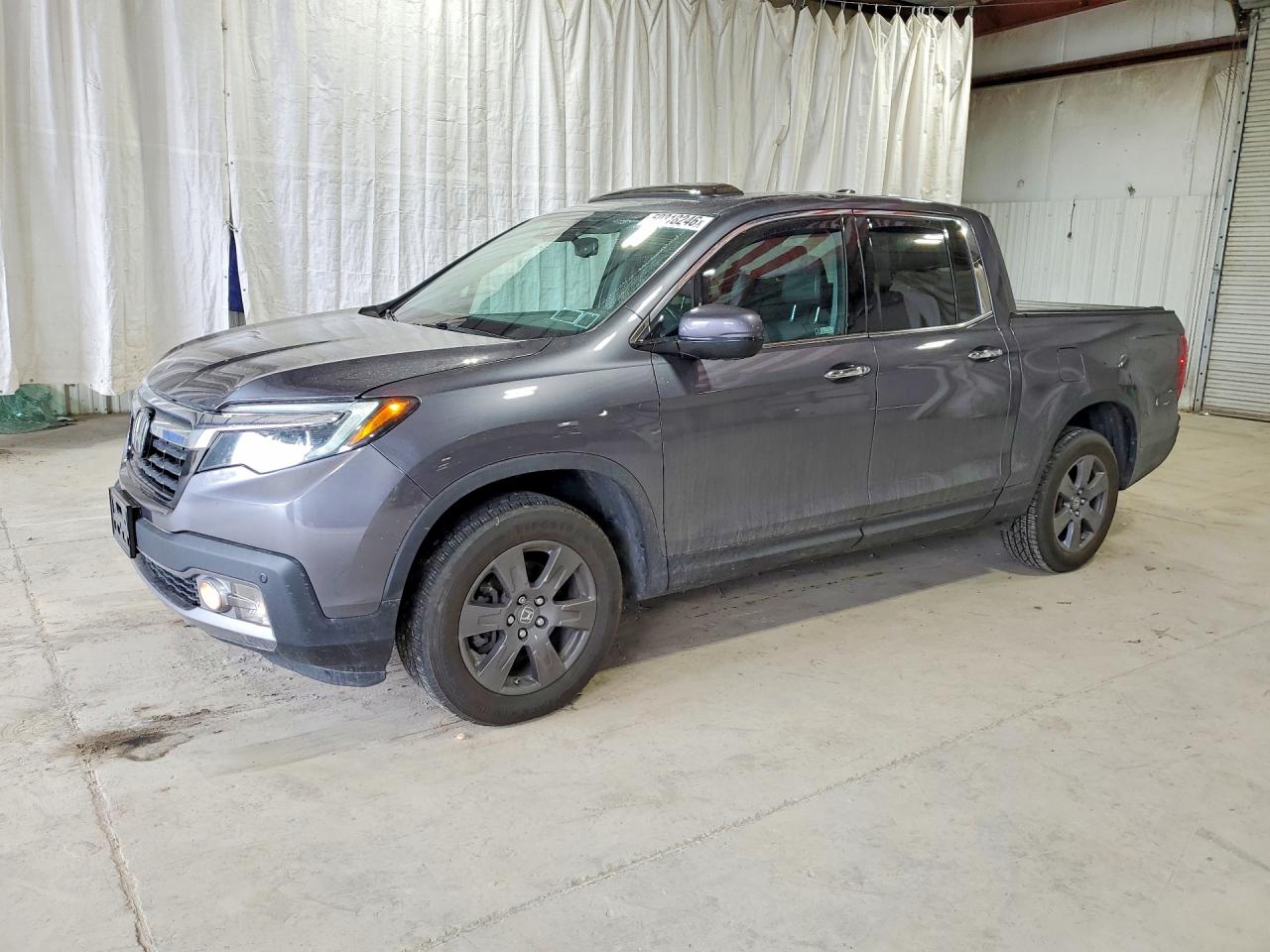 2020 Honda Ridgeline VIN 5FPYK3F71LB017325 photo 1