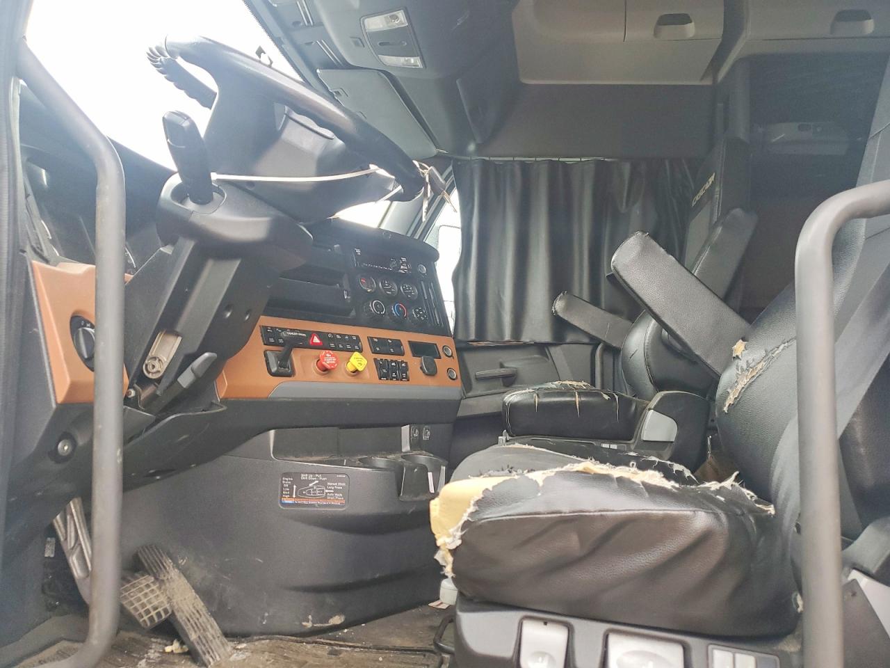 2022 FREIGHTLINER All other VIN 3AKJHHDR2NSNJ5458 photo 5