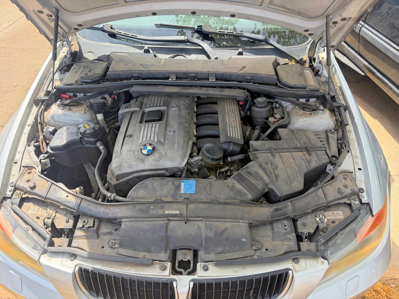 2006 BMW 3 series VIN WBAVD13516KV11749 photo 7