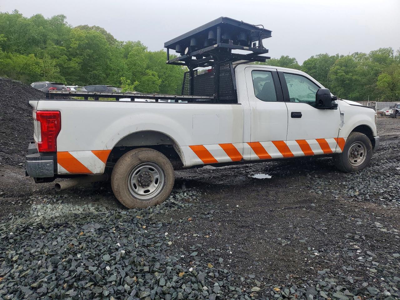 2019 Ford F-250 supe VIN 1FT7X2A64KEC32583 photo 3