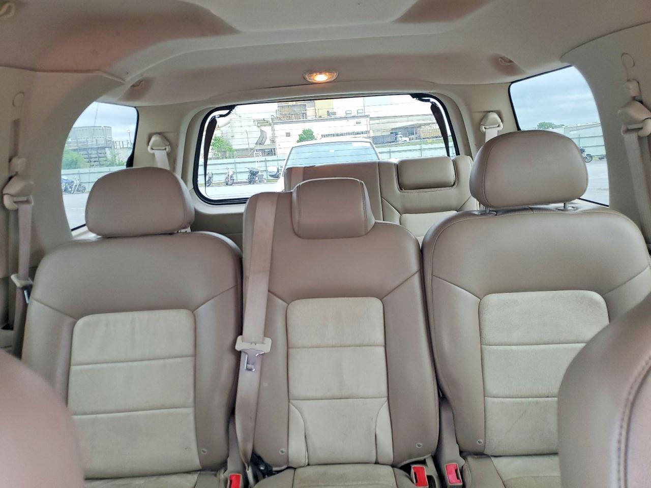 2004 Ford Expedition VIN 1FMFU18L24LB35189 photo 10
