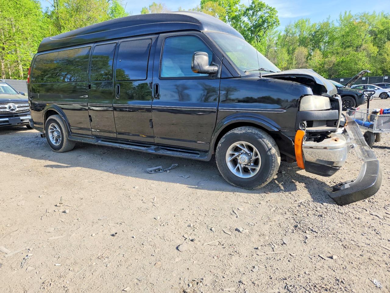 2009 CHEV Express VIN 1GBGG29K791127673 photo 4