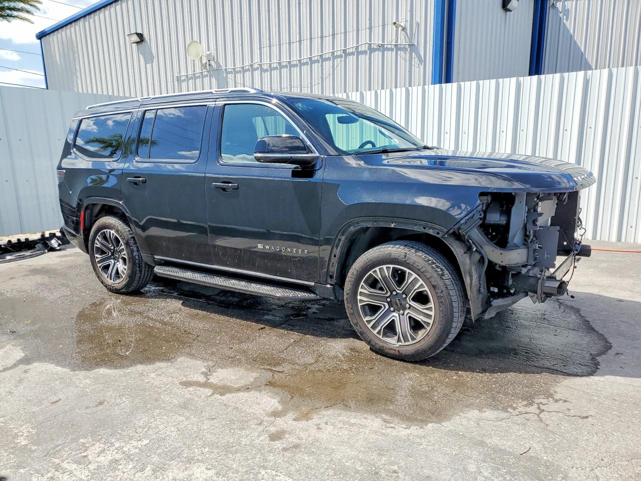 2025 Jeep Wagoneer VIN 1C4SJVBP7SS526579 photo 4