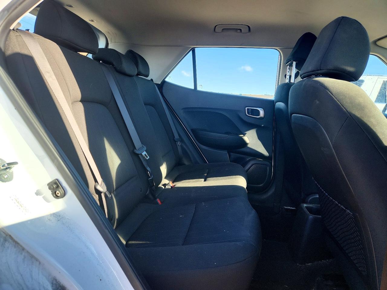 2022 Hyundai Venue VIN KMHRB8A38NU147347 photo 10