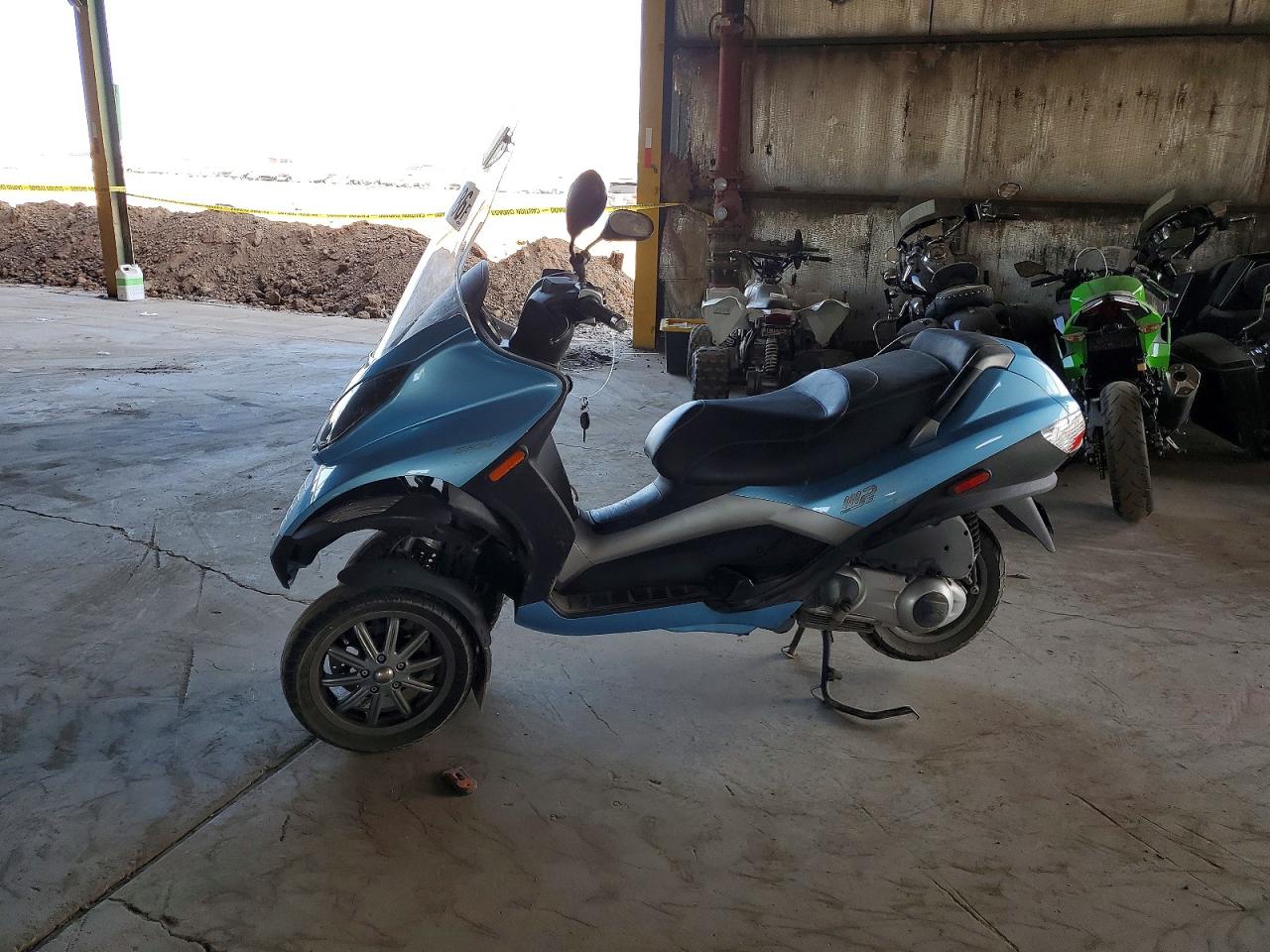 2007 Piaggio Scooter VIN ZAPM479M775002652 photo 3