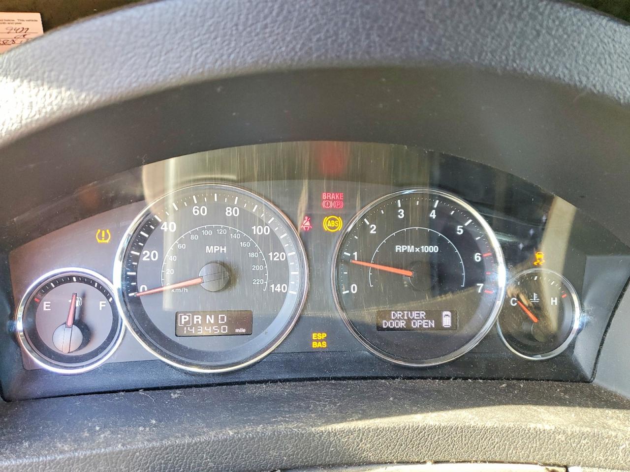 2008 Jeep Cherokee VIN 1J8GR48K98C119427 photo 9