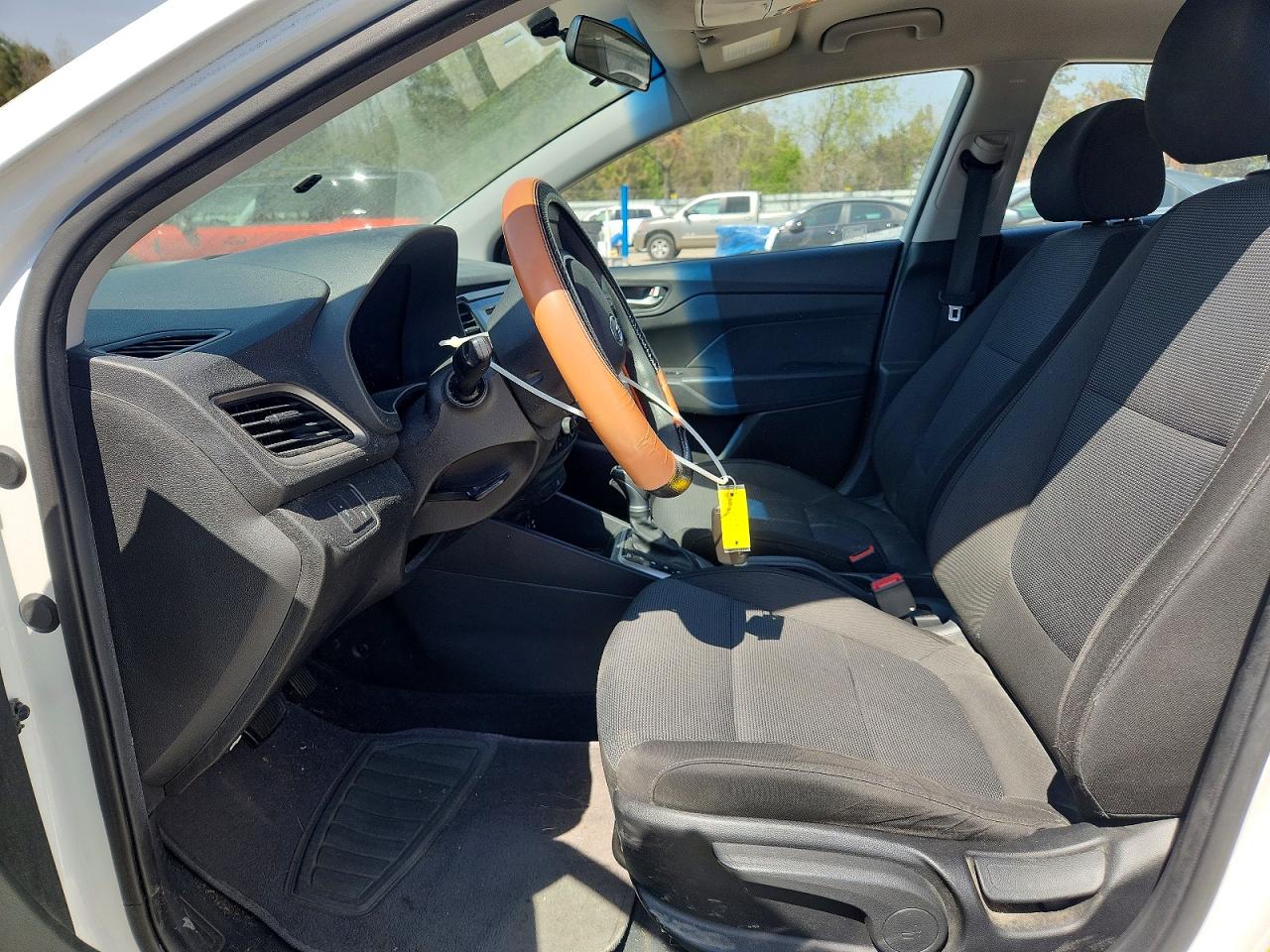 2018 Hyundai Accent VIN 3KPC24A39JE028427 photo 7