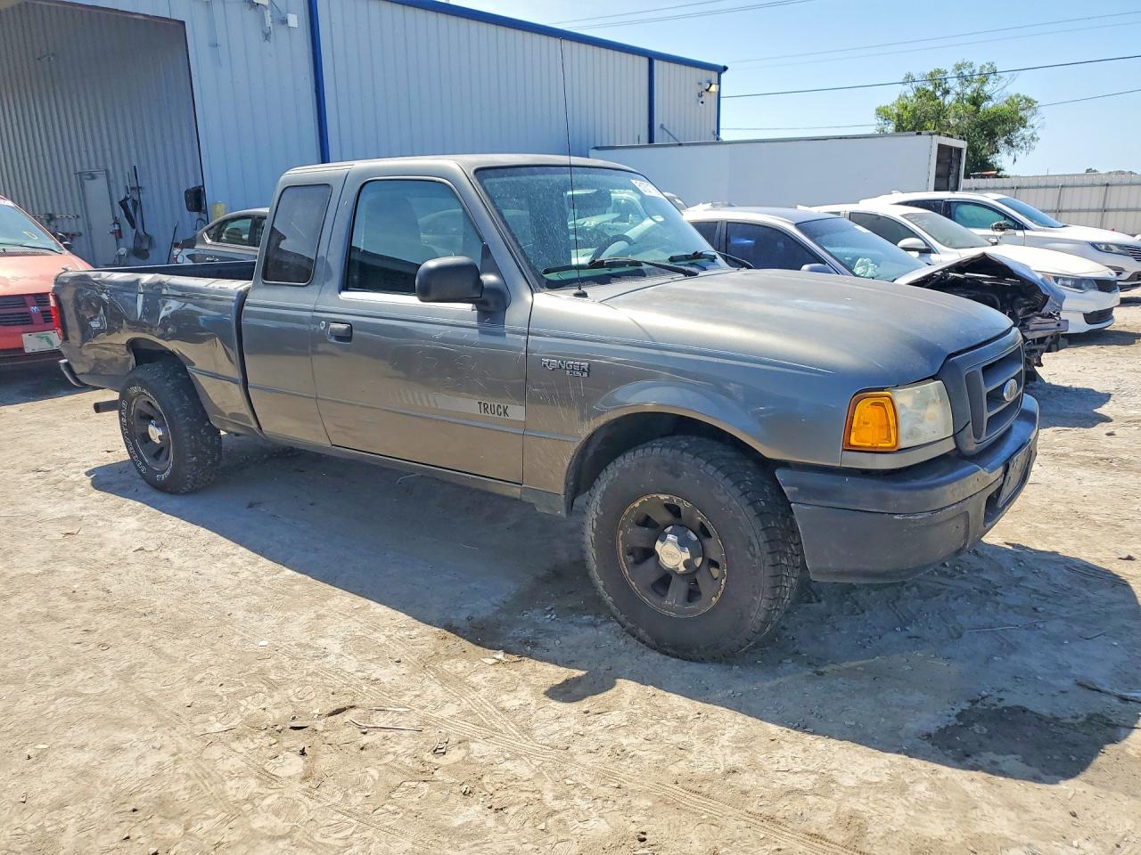 2005 Ford Ranger VIN 1FTYR14U75PA76700 photo 4