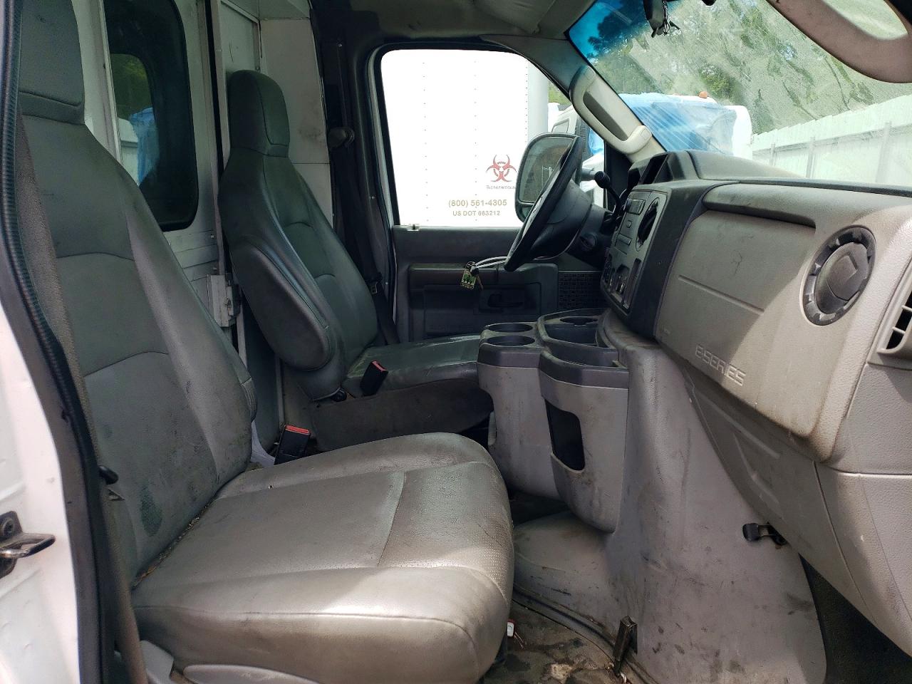 2010 Ford Econoline VIN 1FDSE3FL6ADA49285 photo 7