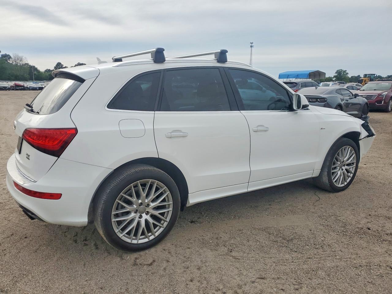 2017 Audi Q5 VIN WA1M2AFP8HA076538 photo 3