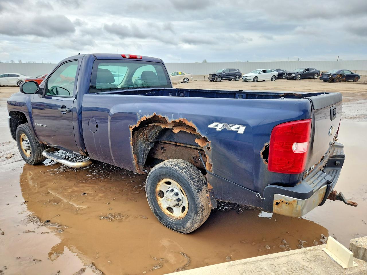 2009 CHEVROLET All models VIN 1GCHK44K29E114839 photo 2