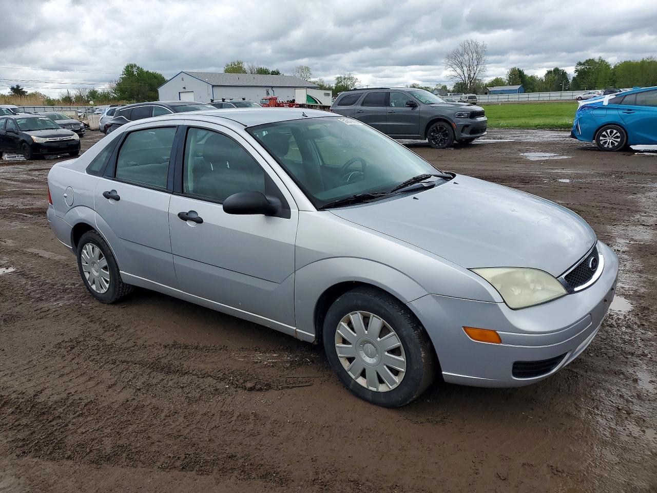 2006 Ford Focus VIN 1FAFP34NX6W119957 photo 4
