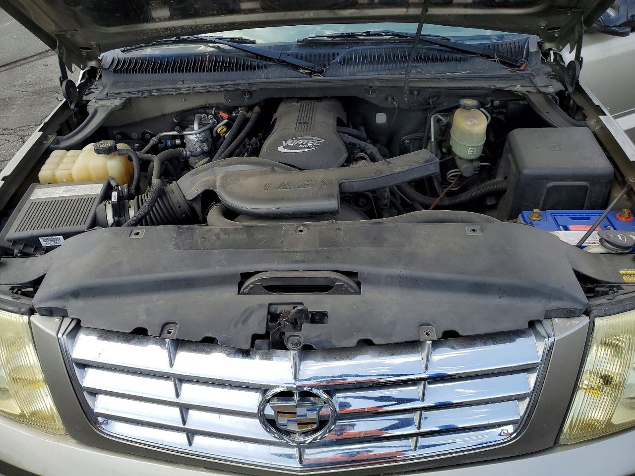 2002 Cadillac Escalade VIN 1GYEK63N32R308752 photo 11