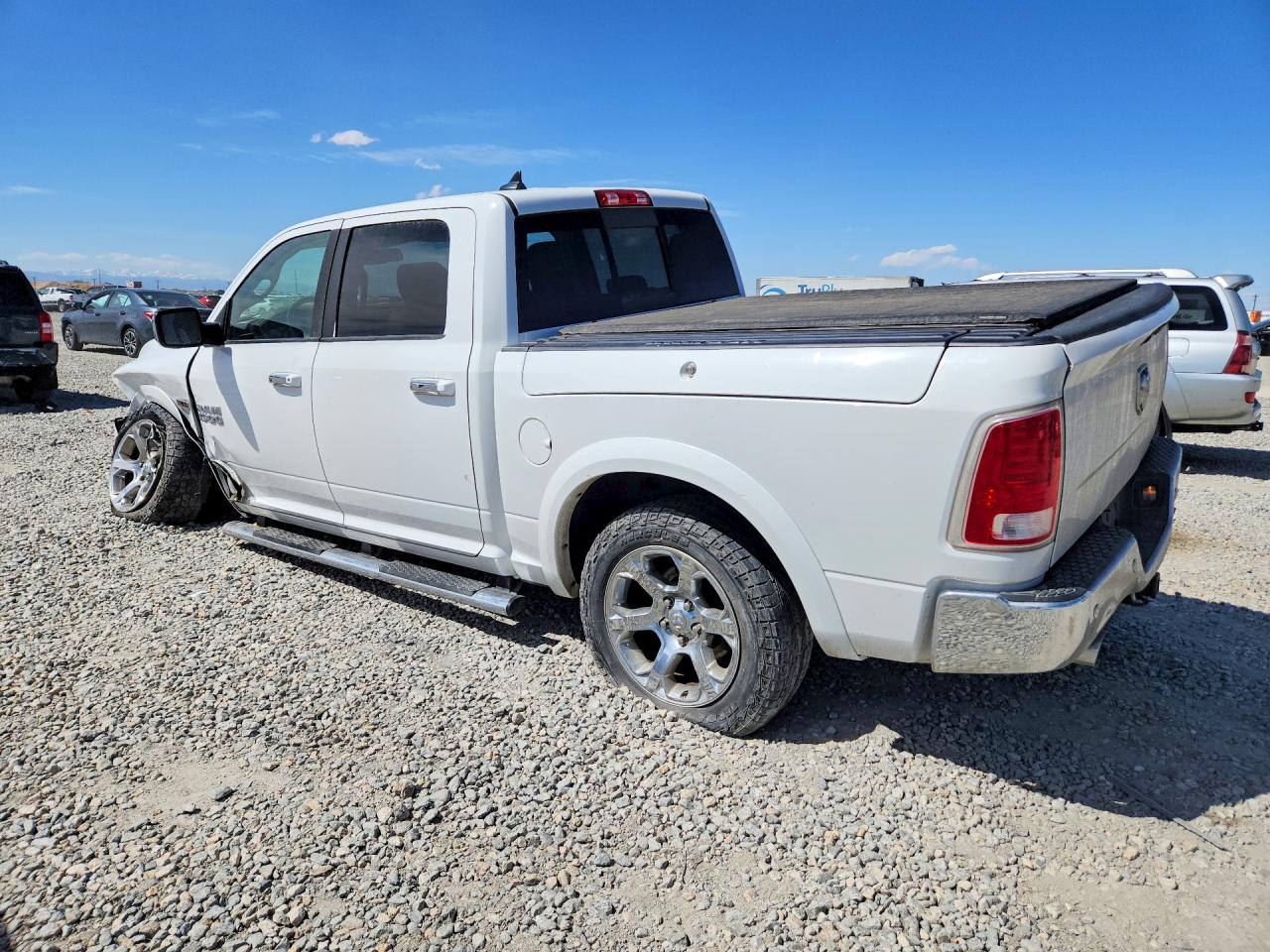 2014 Ram 1500 VIN 1C6RR7NM8ES389622 photo 2