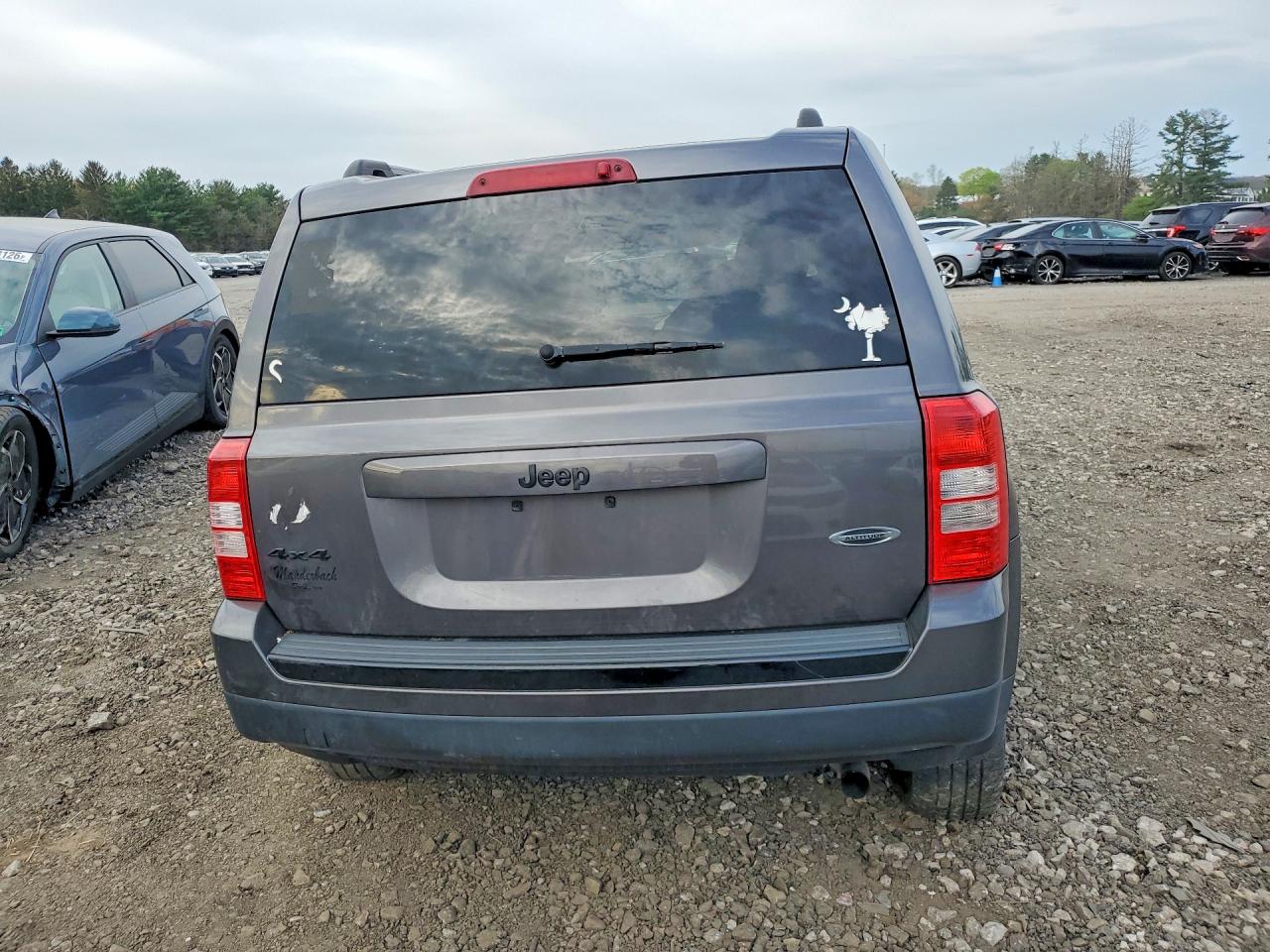 2015 JEEP Patriot VIN 1C4NJRBB2FD395256 photo 6
