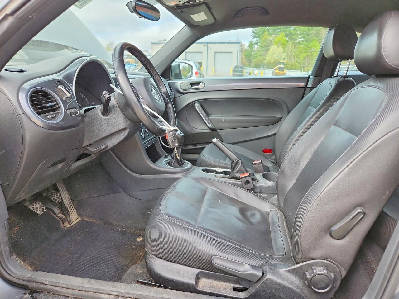 2012 Volkswagen Beetle VIN 3VWHP7AT5CM622155 photo 7