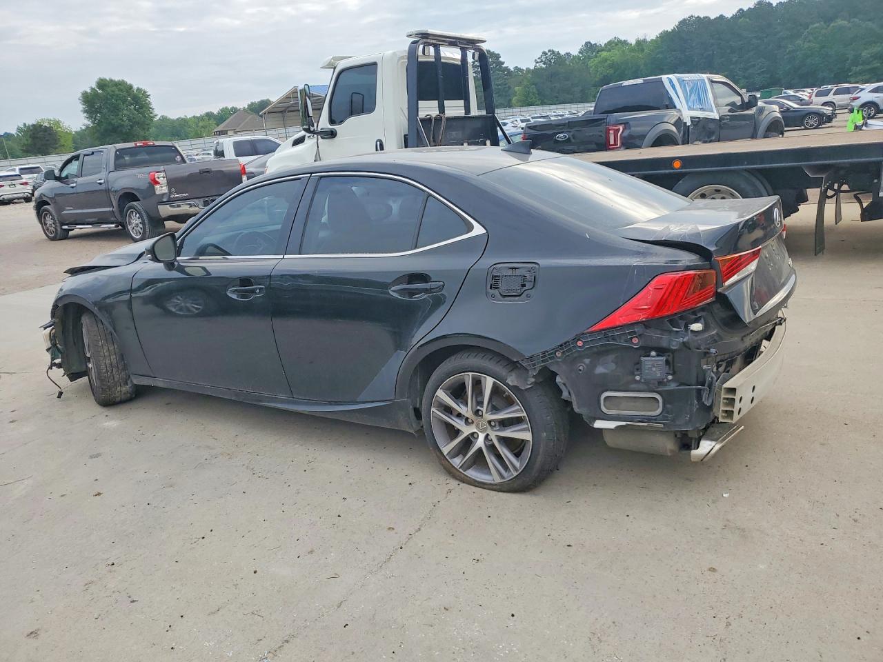 2018 Lexus Is 300 bas VIN JTHBA1D26J5067597 photo 2