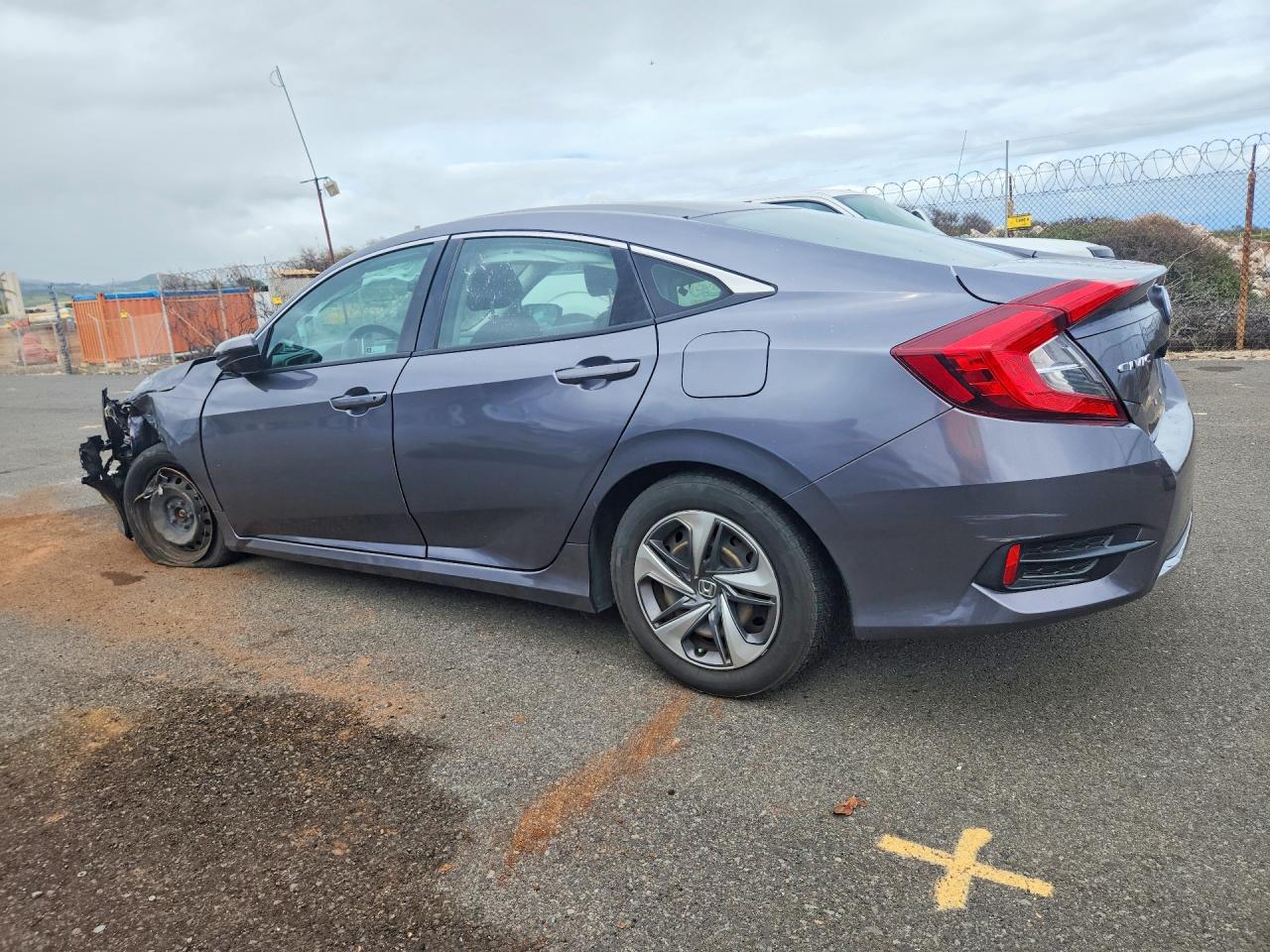 2021 Honda Civic VIN 2HGFC2F69MH507779 photo 2