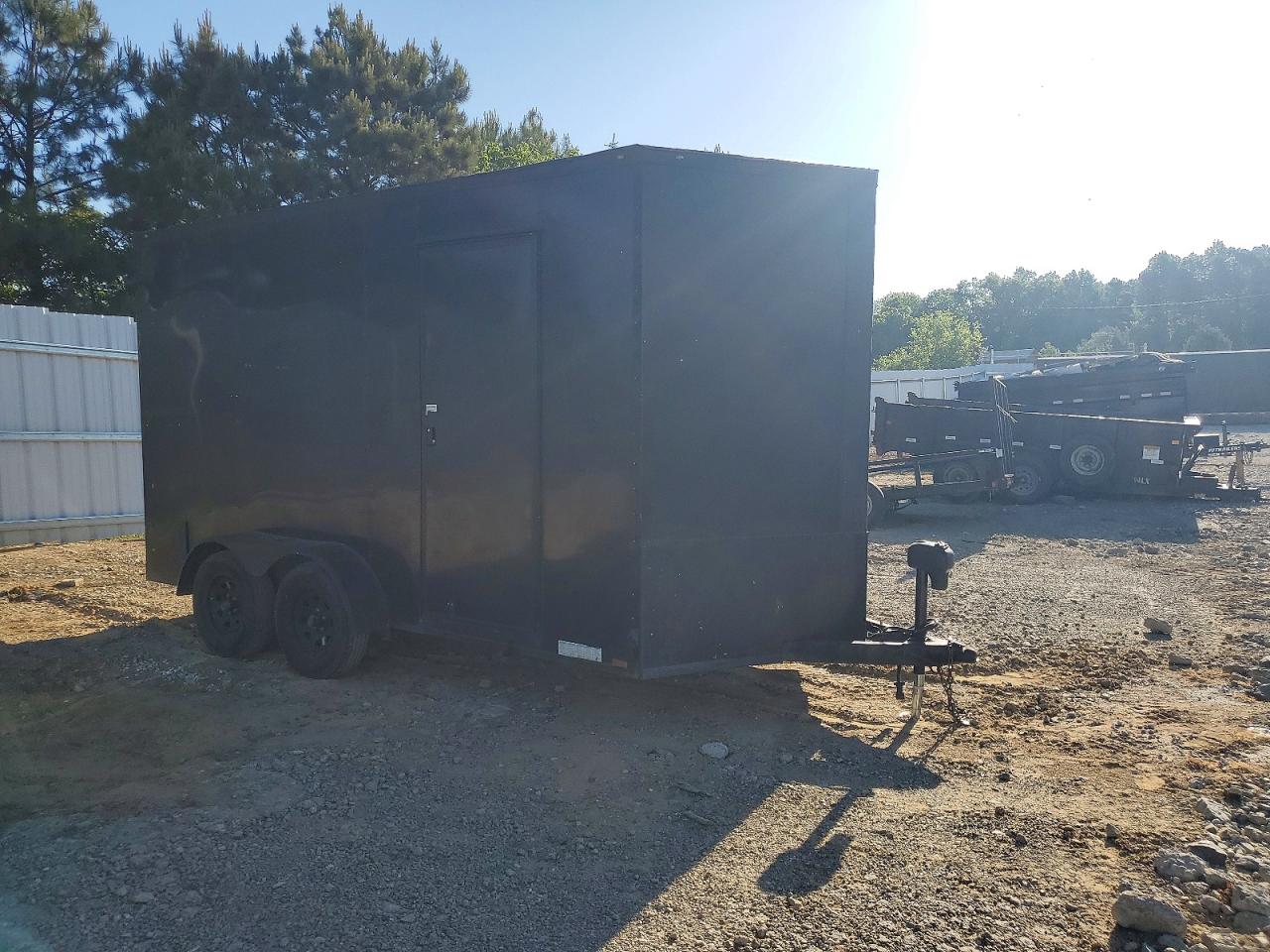 2021 DIAMOND Enclosed VIN 53NBE1423M1089806 photo 1