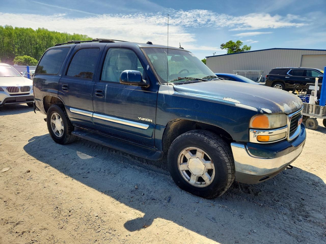 2005 GMC Yukon VIN 1GKEK13T55J161994 photo 4