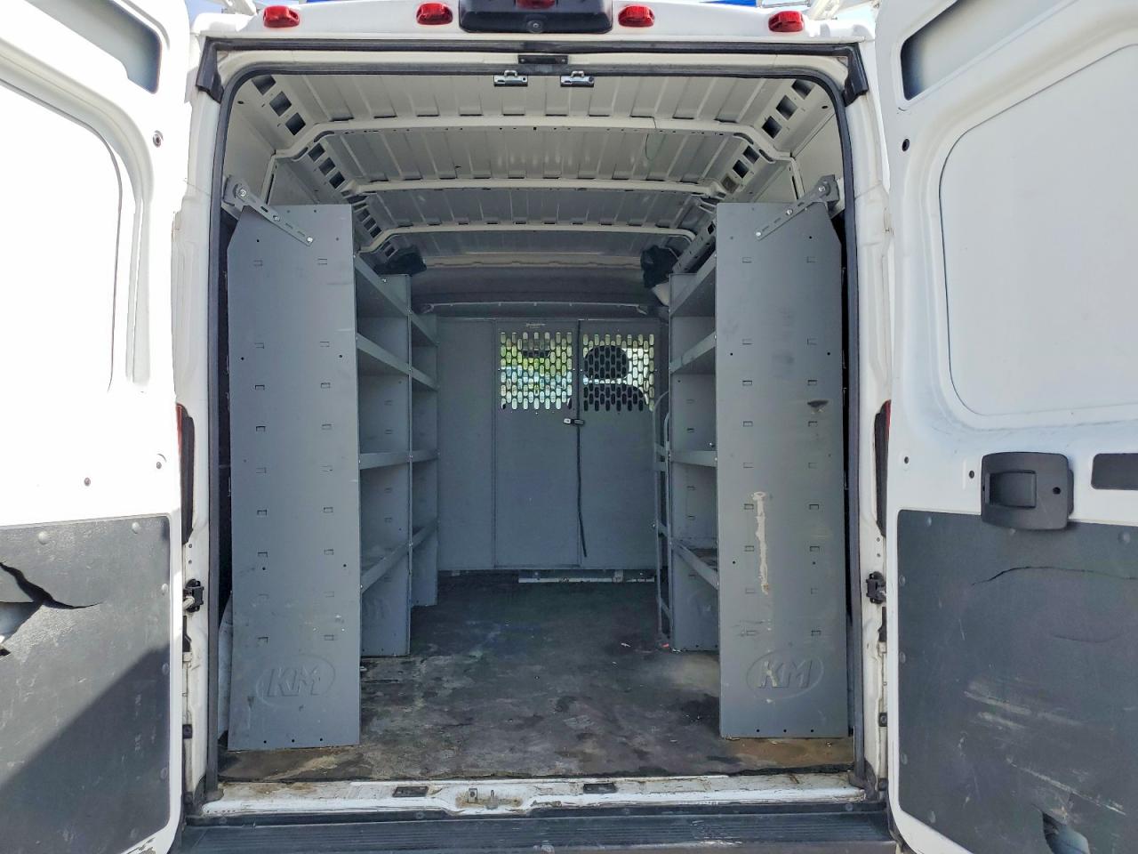 2019 Ram Promaster VIN 3C6TRVBGXKE549992 photo 10