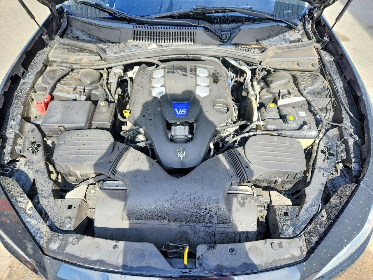 2016 Maserati All models VIN ZAM57RSA2G1189200 photo 11