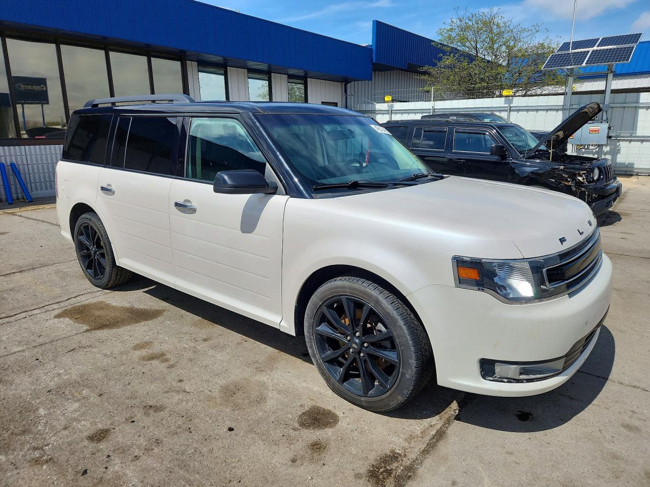 2019 Ford Flex VIN 2FMHK6C8XKBA38396 photo 4