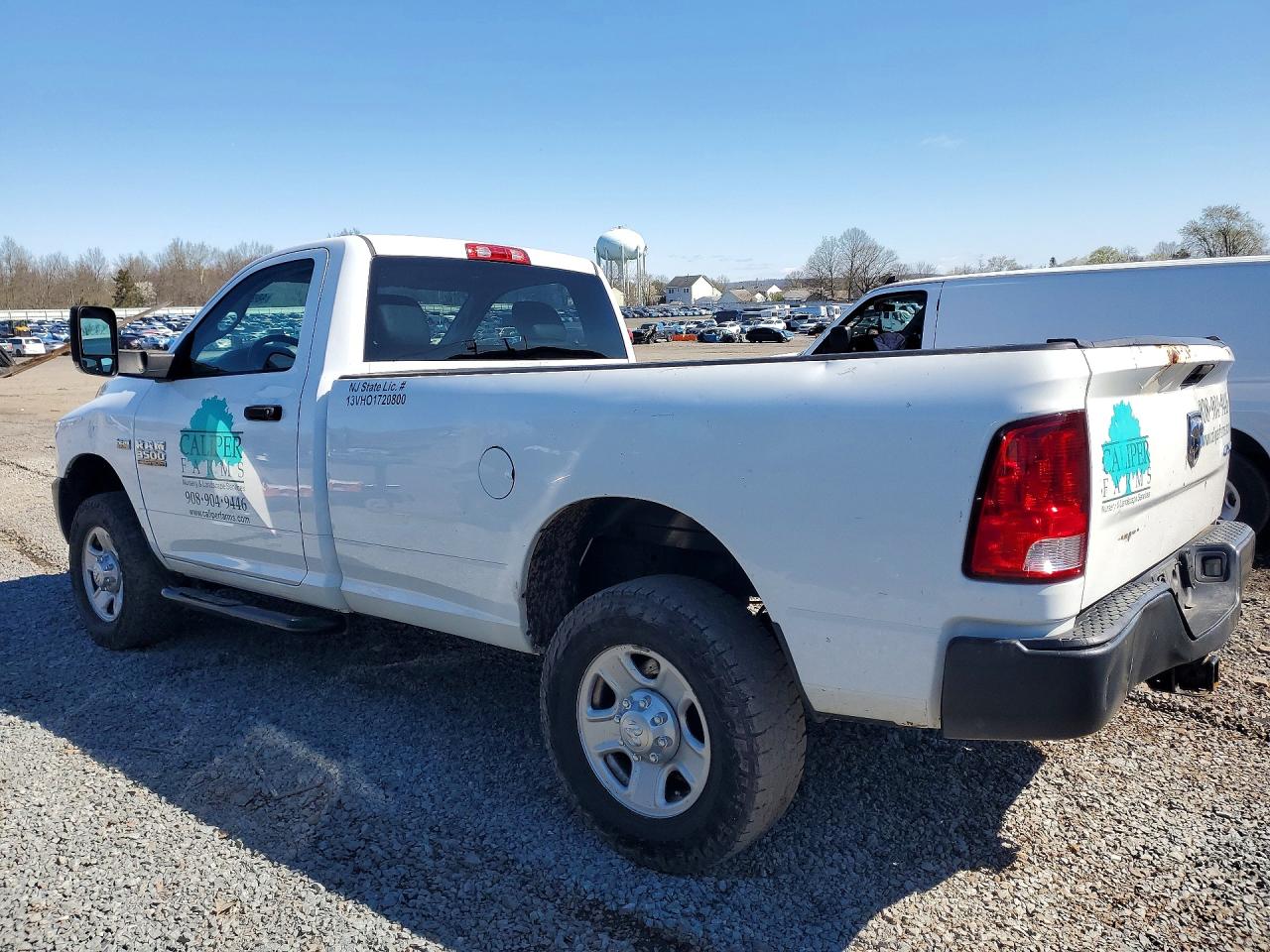 2014 Ram 3500 VIN 3C63R3AJ0EG207042 photo 2