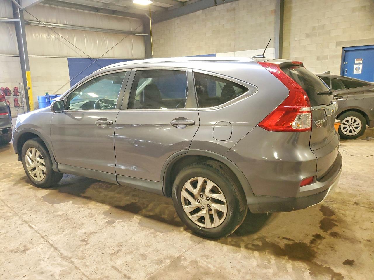 2015 Honda Crv VIN 2HKRM4H78FH703538 photo 2