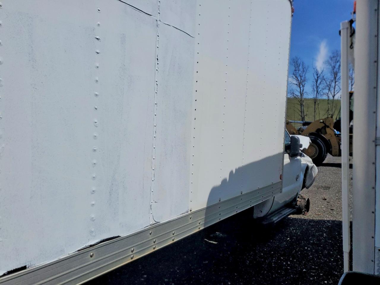 2016 Ford F550 VIN 1FDUF5GT8GEB62917 photo 11