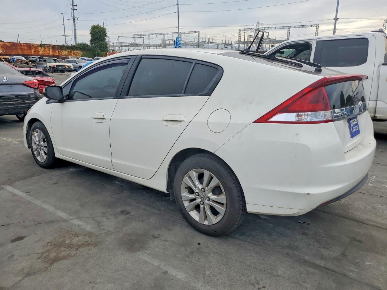 2013 Honda Insight VIN JHMZE2H77DS002441 photo 2